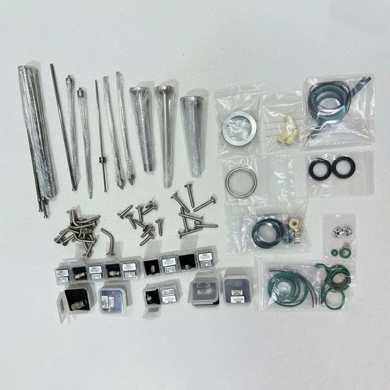 Уплотнения, выталкивающие иглы, насадки (1)